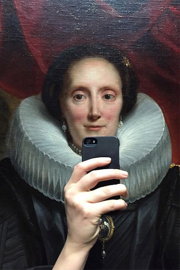 museum-historical-paintings-selfie-olivia-muus-3